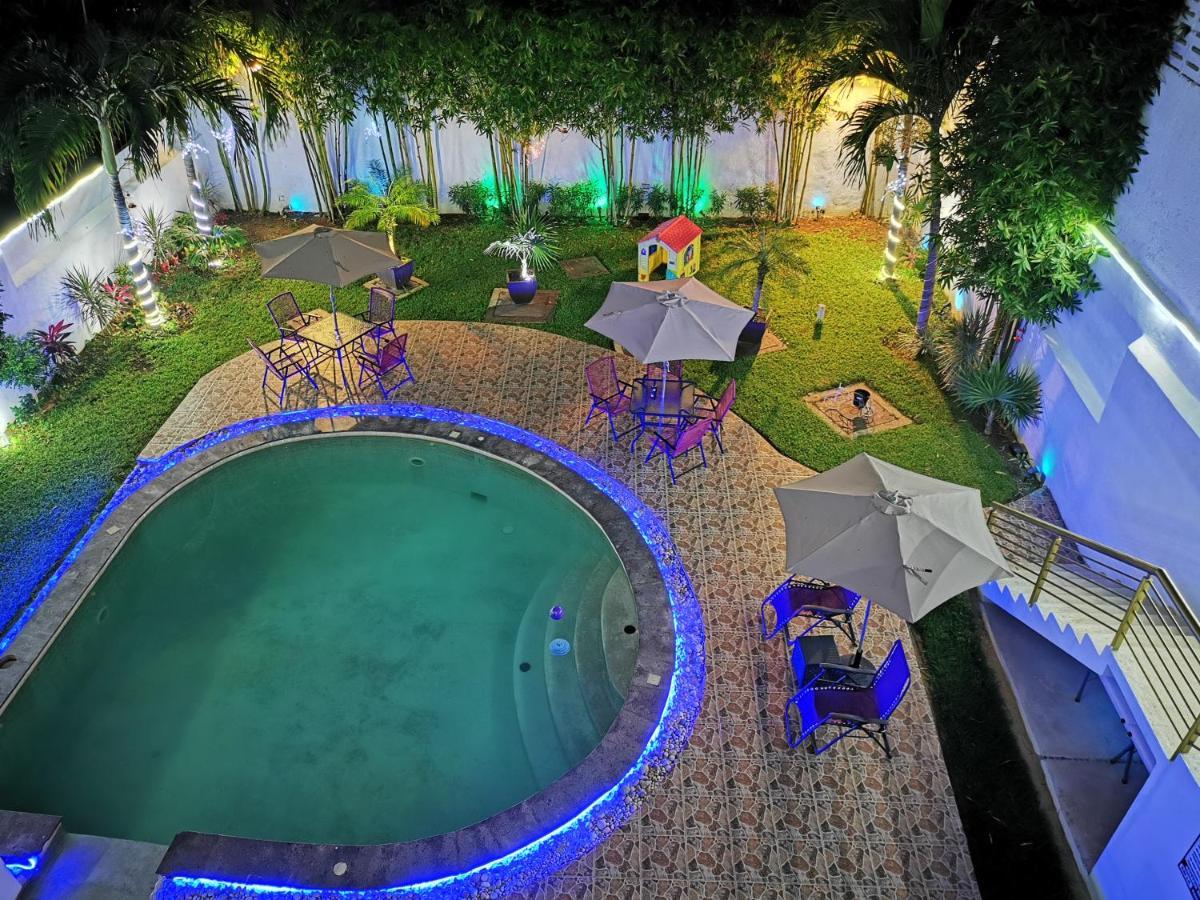 Hotel Real Mercedes Mérida Extérieur photo